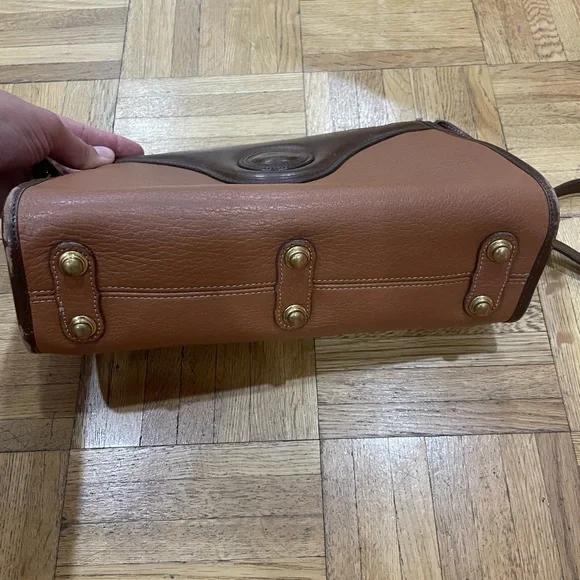 Dooney & Bourke purse - Picture 7 of 8